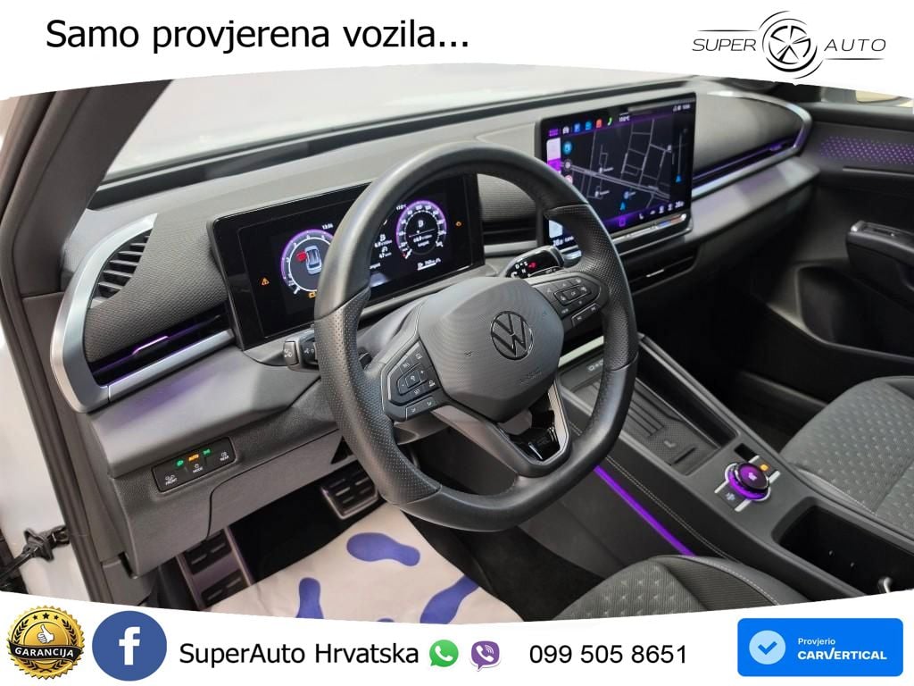 Volkswagen T-Roc 1.5 eTSI (150 KS)  DSG R-Line LED+GR SJED+ACC