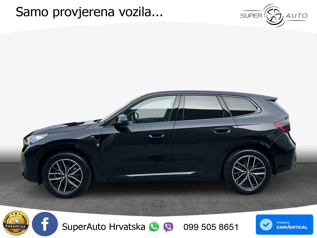 BMW iX1 68 kWh (313 KS) xDrive30 LED+GR SJED+ACC