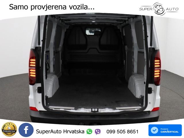 VW Transporter