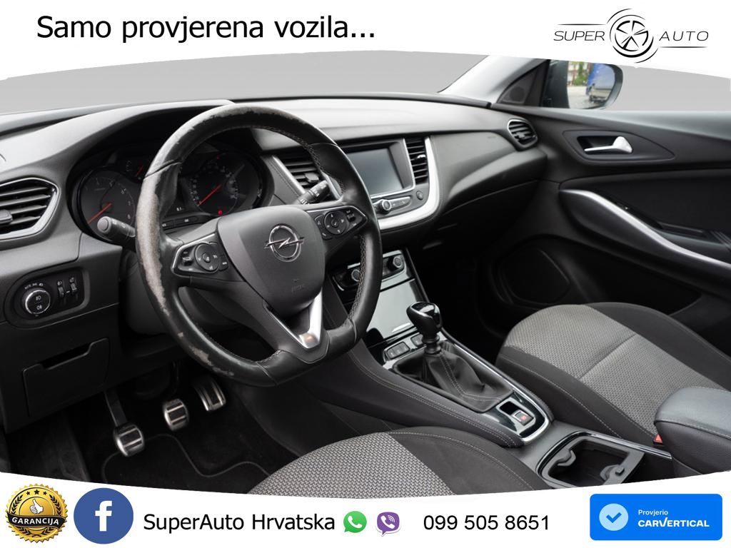 Opel Grandland X 1.2 Turbo (130 KS)