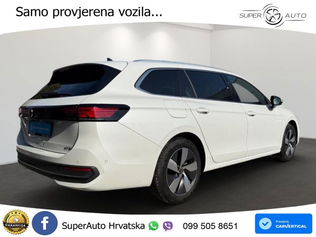 Volkswagen Passat Variant 1.5 eTSI (150 KS) DSG LED+GR SJED+ACC