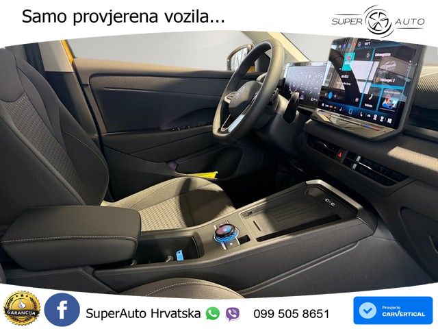 Volkswagen T-Roc 1.5 eTSI (150 KS)  DSG LED+GR SJED+ACC