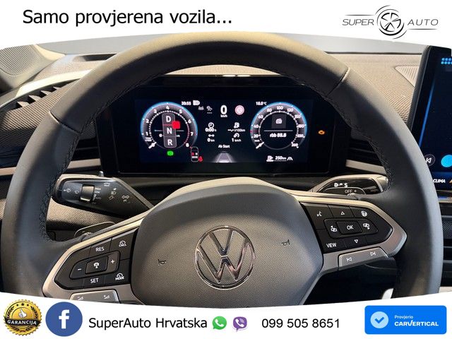Volkswagen T-Roc 1.5 eTSI (150 KS)  DSG LED+GR SJED+ACC