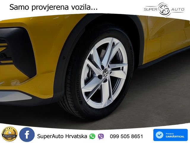 Volkswagen T-Roc 1.5 eTSI (150 KS)  DSG LED+GR SJED+ACC