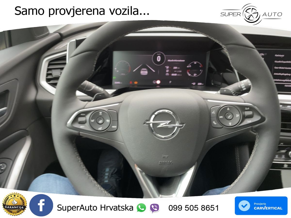 Opel Grandland 1.2i Turbo (130 KS) Automatic Ultimate LED+GR SJED+ACC