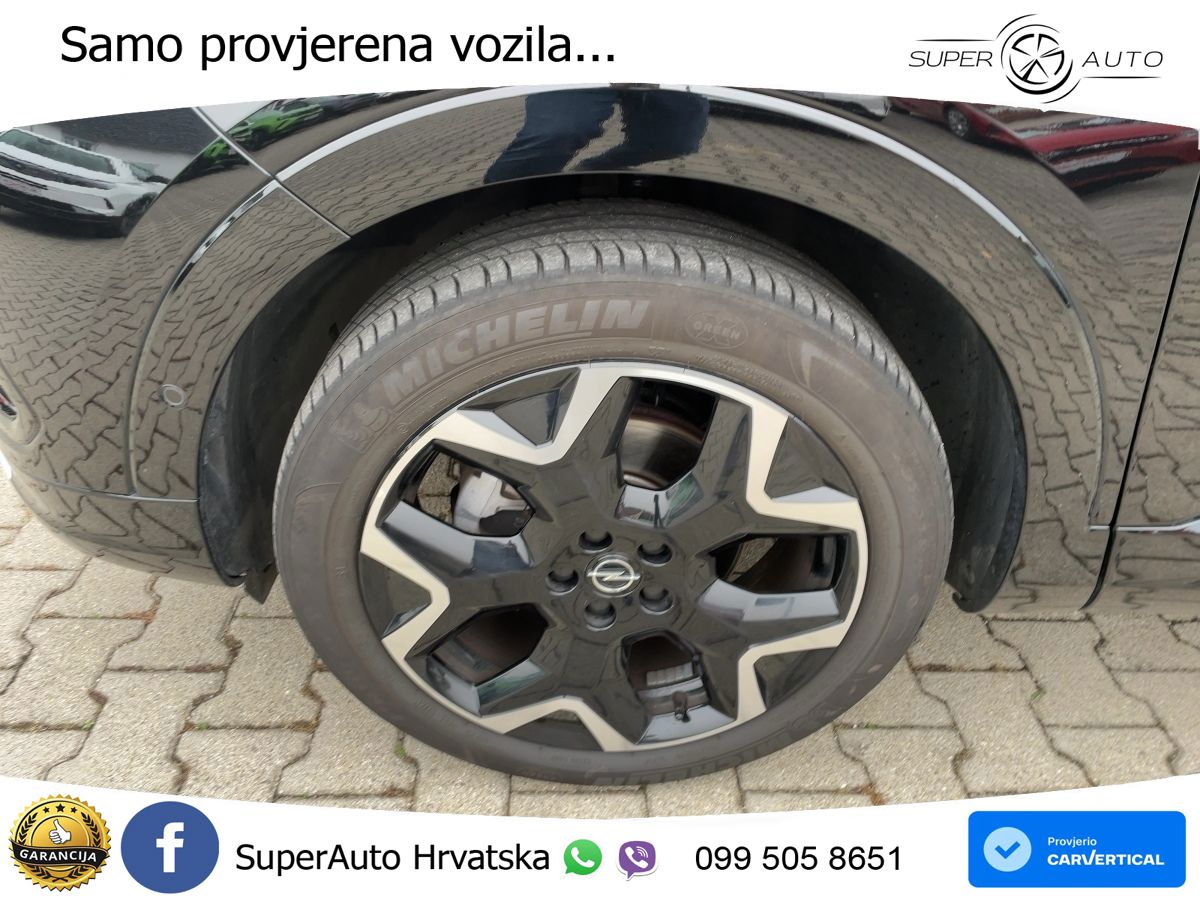 Opel Grandland 1.2i Turbo (130 KS) Automatic Ultimate LED+GR SJED+ACC