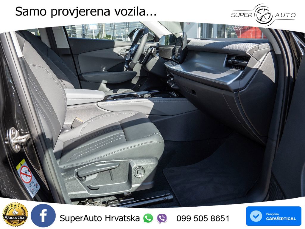 Audi Q3 2.0 TFSI (204 KS) quattro S tronic LED+GR SJED+ACC