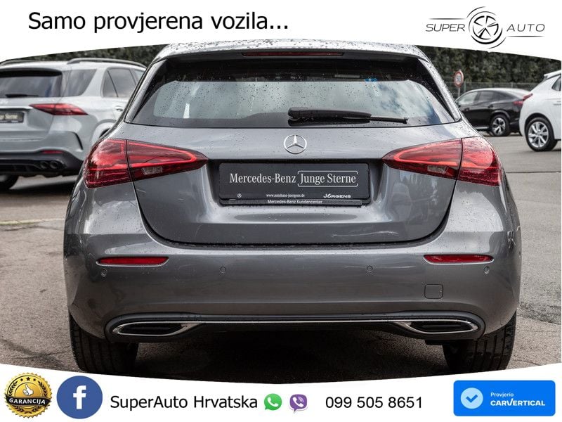 Mercedes-Benz A 180 7G-DCT