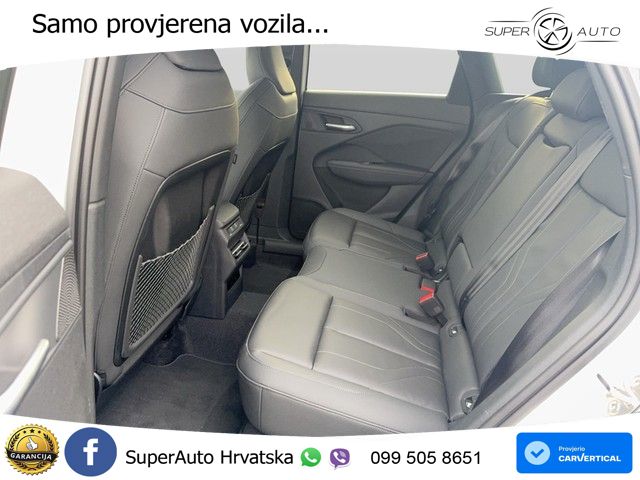 Audi Q3 1.5 TFSIe (272 KS) S tronic LED+GR SJED+ACC