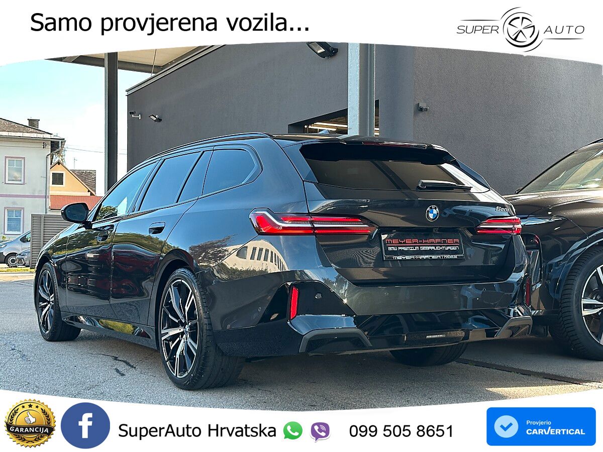 BMW 520i Touring (208 KS) Steptronic