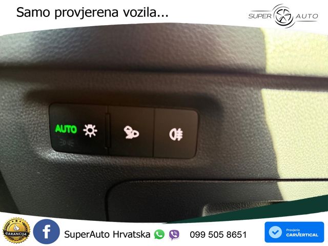 Škoda Octavia Combi 2.0 TDI (150 KS) DSG Selection MATRIX+GR SJED+KAM