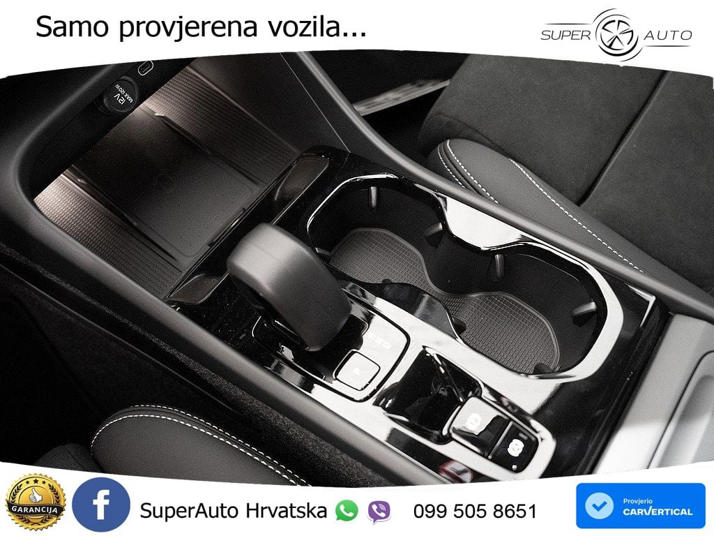 Volvo XC40 2.0 B3 163 KS Automatic ACC+GR SJED+360+PANO