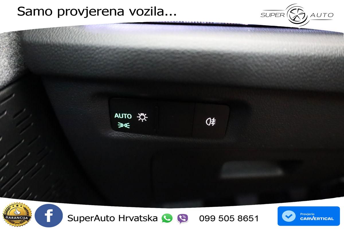 Škoda Octavia Combi 1.5 TSI (150 KS) DSG Selection LED+GR SJED+ACC