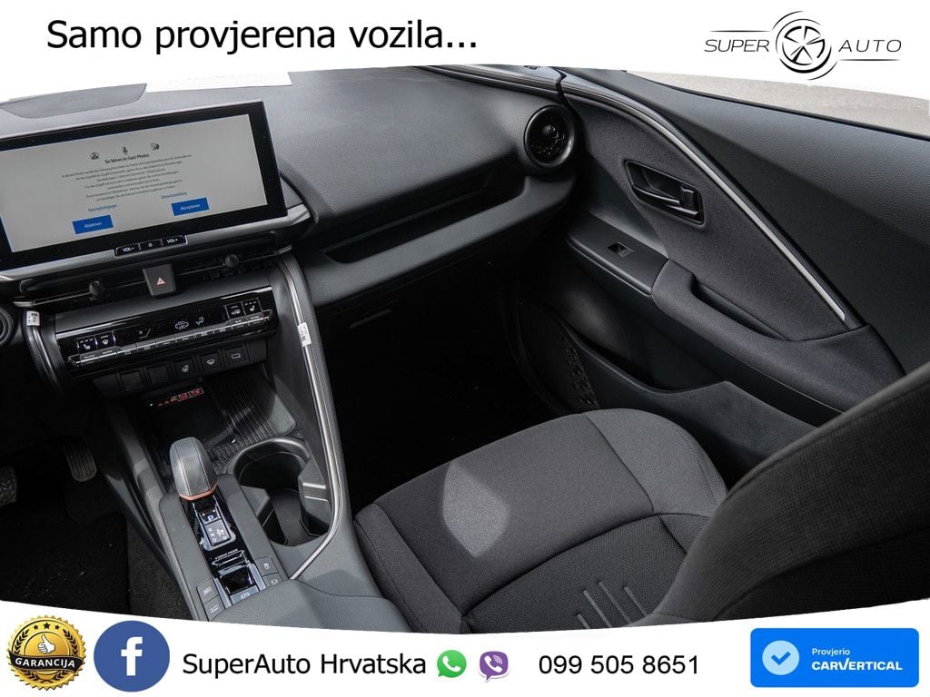 Toyota C-HR 2.0 (223 KS) PHEV e-CVT Teamplayer LED+GR SJED+ACC