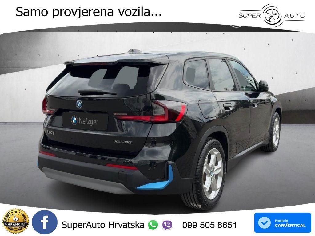 BMW iX1 68 kWh (313 KS) xDrive30