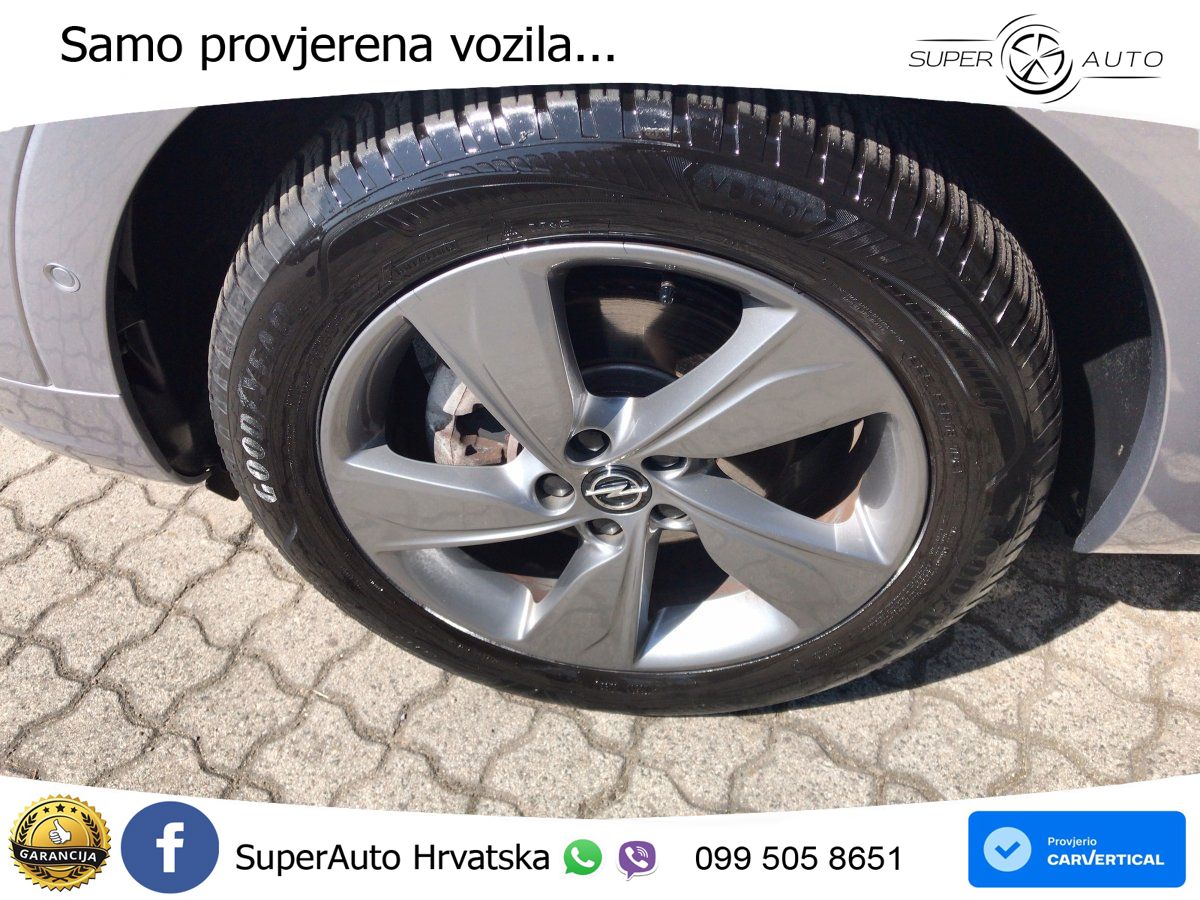 Opel Grandland 1.2i Turbo (130 KS)