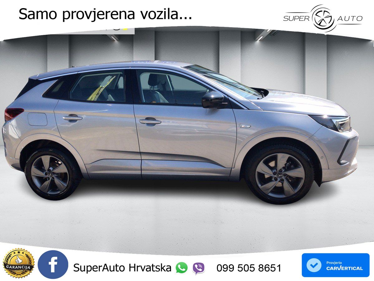 Opel Grandland 1.2i Turbo (130 KS)