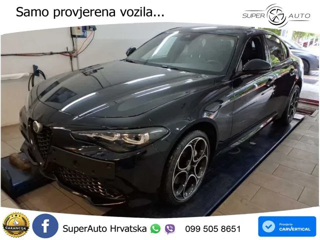 Alfa Romeo Giulia 2.0 Turbo (280 KS) AWD Automatic LED+GR SJED+ACC