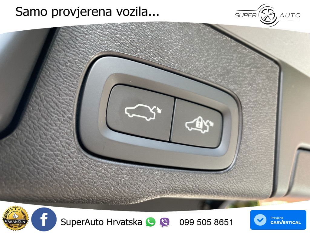 Volvo XC60 T8 AWD Geartronic ACC+HEAD+4xGR SJED+360+PANO