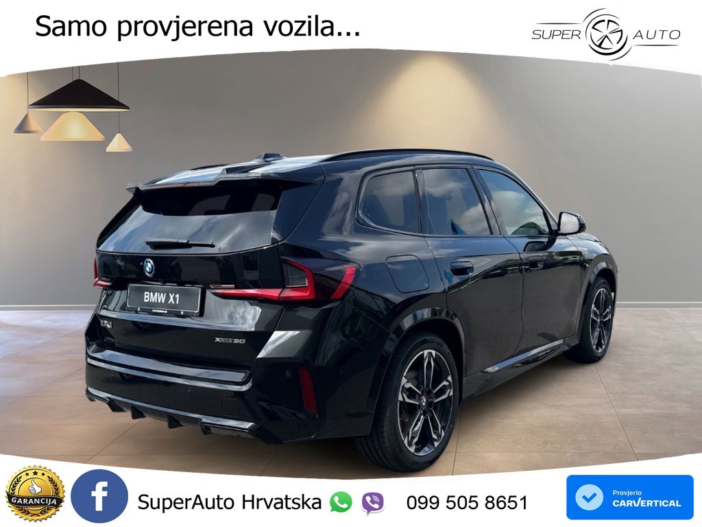 BMW iX1 68 kWh (313 KS) xDrive30