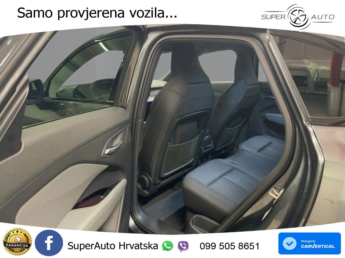 Audi Q3 Sportback 2.0 TDI (150 KS) S tronic LED+GR SJED+ACC
