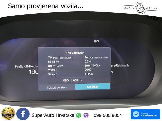 Volvo XC60 T8 AWD Geartronic LED+GR SJED+ACC
