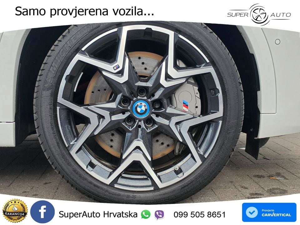 BMW iX2 66.5 kWh (313 KS) xDrive30 LED+GR SJED+ACC