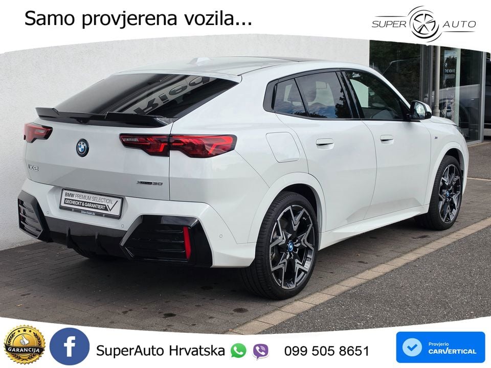BMW iX2 66.5 kWh (313 KS) xDrive30 LED+GR SJED+ACC