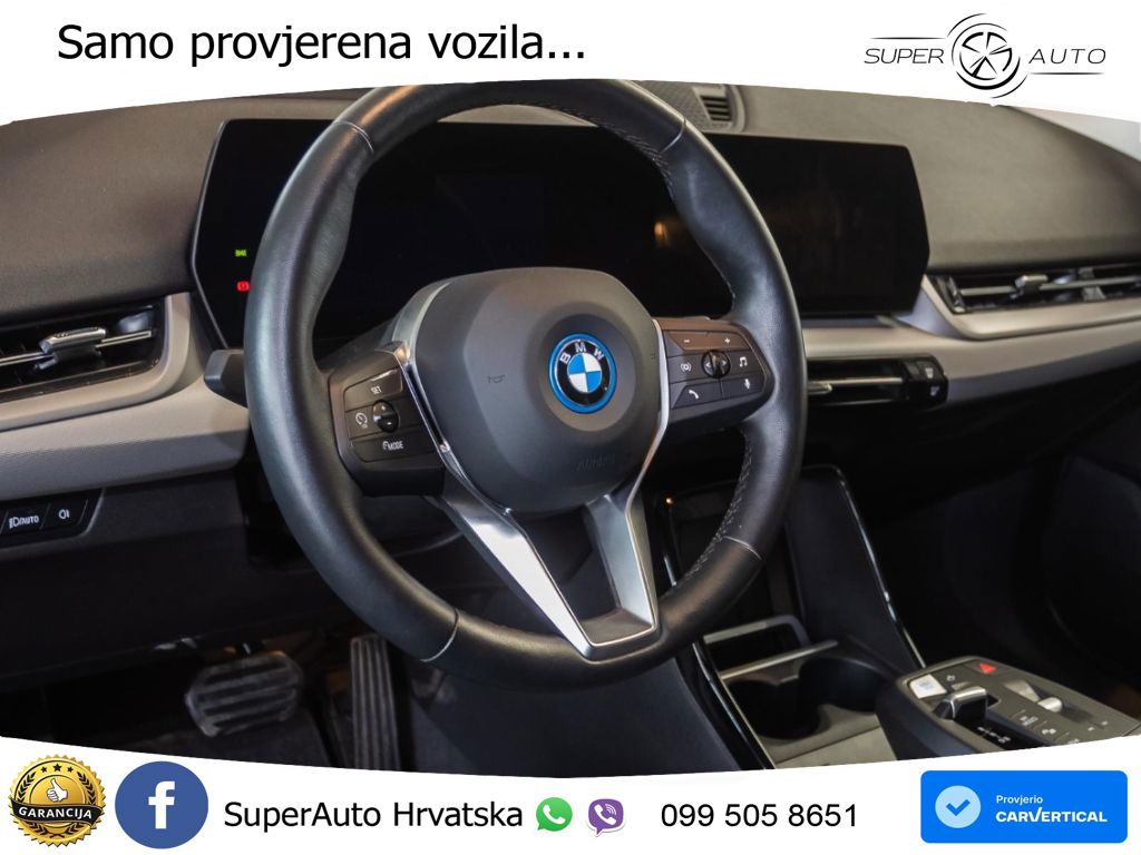 BMW iX1 68 kWh (313 KS) xDrive30 LED+GR SJED+ACC