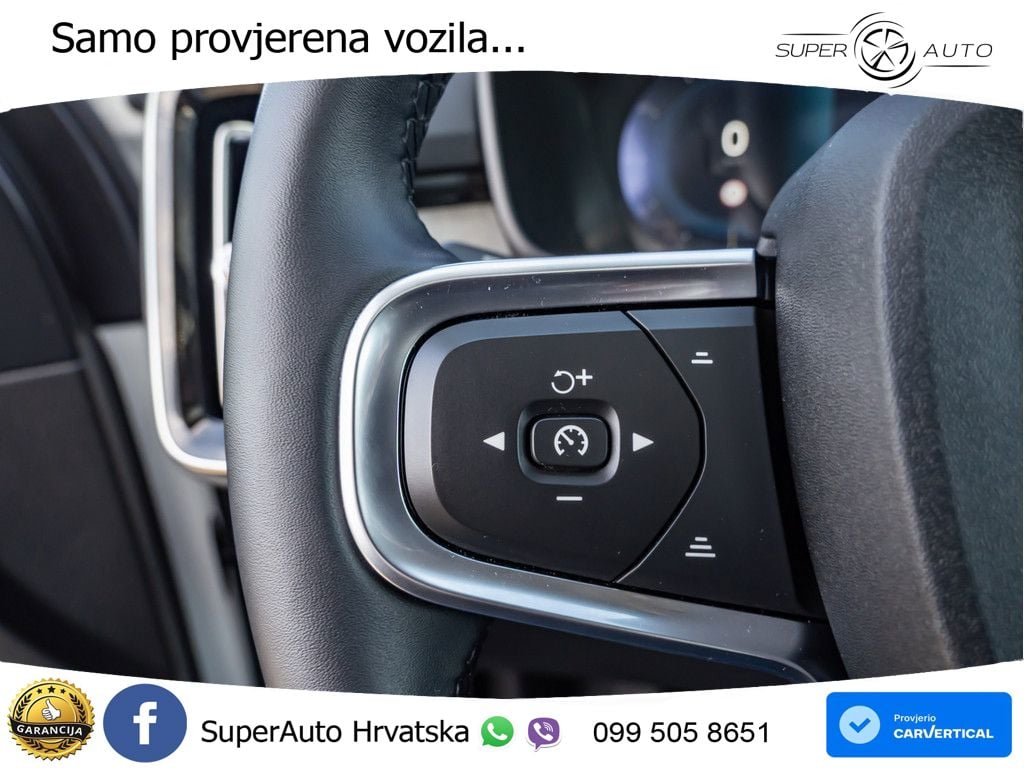 Volvo XC40 2.0 B3 163 KS Automatic ACC+GR SJED+360+PANO