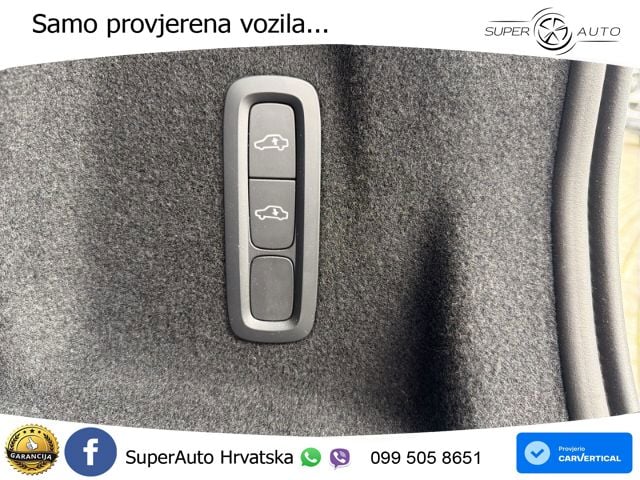 Volvo XC60 T8 AWD Geartronic ZRAČNI+ACC+GR SJED+KAM+PANO