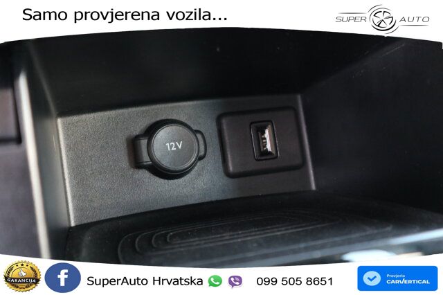 Opel Grandland 1.2i Turbo (130 KS) LED+GR SJED+ACC