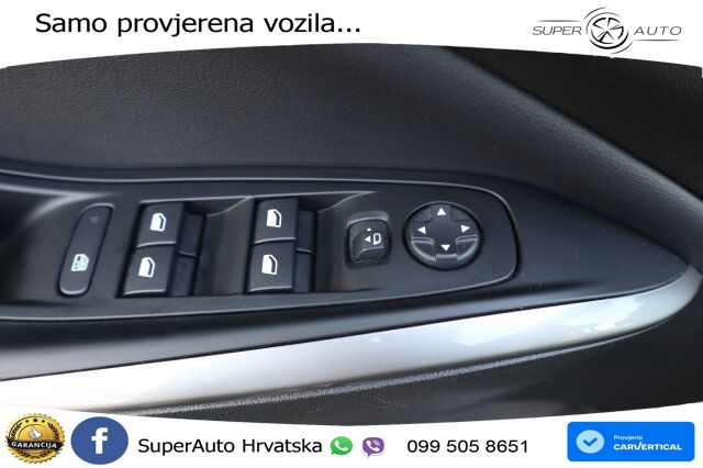 Opel Grandland 1.2i Turbo (130 KS) LED+GR SJED+ACC