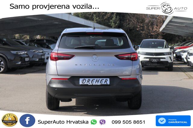 Opel Grandland 1.2i Turbo (130 KS) LED+GR SJED+ACC