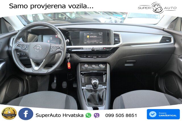 Opel Grandland 1.2i Turbo (130 KS) LED+GR SJED+ACC