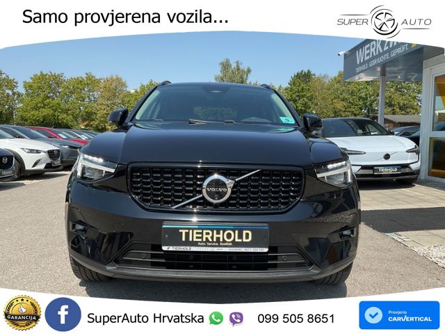 Volvo XC40 2.0 B4 AWD 197 KS Automatic ACC+GR SJED+360+PANO