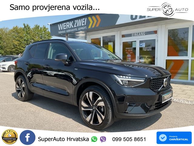 Volvo XC40 2.0 B4 AWD 197 KS Automatic ACC+GR SJED+360+PANO