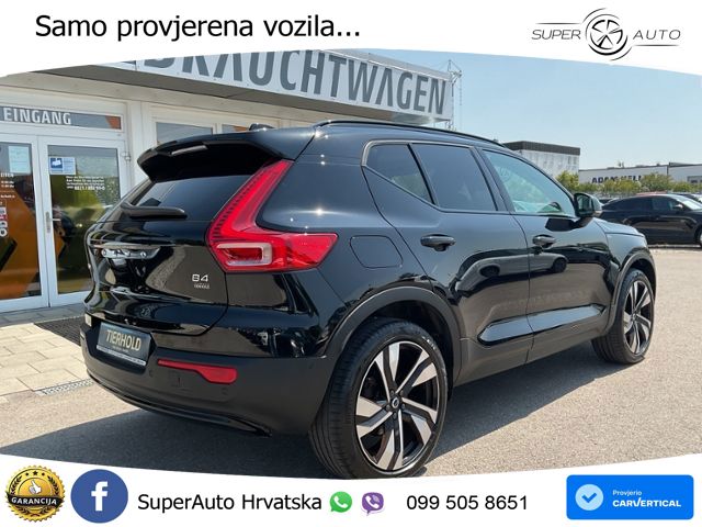 Volvo XC40 2.0 B4 AWD 197 KS Automatic ACC+GR SJED+360+PANO