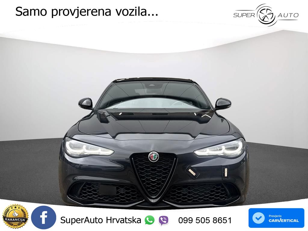 Alfa Romeo Giulia 2.0 Turbo (280 KS) Q4 Automatic LED+GR SJED+ACC