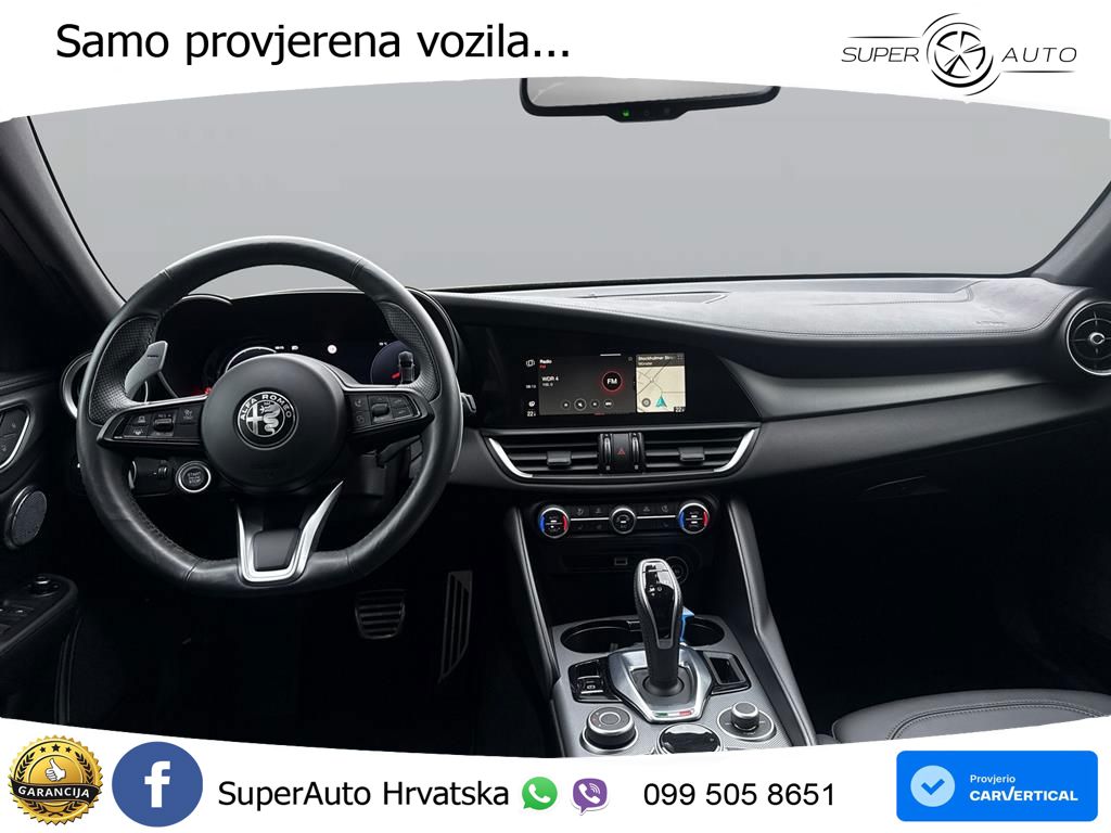Alfa Romeo Giulia 2.0 Turbo (280 KS) Q4 Automatic LED+GR SJED+ACC