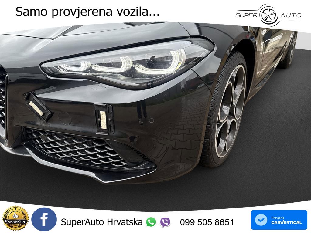 Alfa Romeo Giulia 2.0 Turbo (280 KS) Q4 Automatic LED+GR SJED+ACC