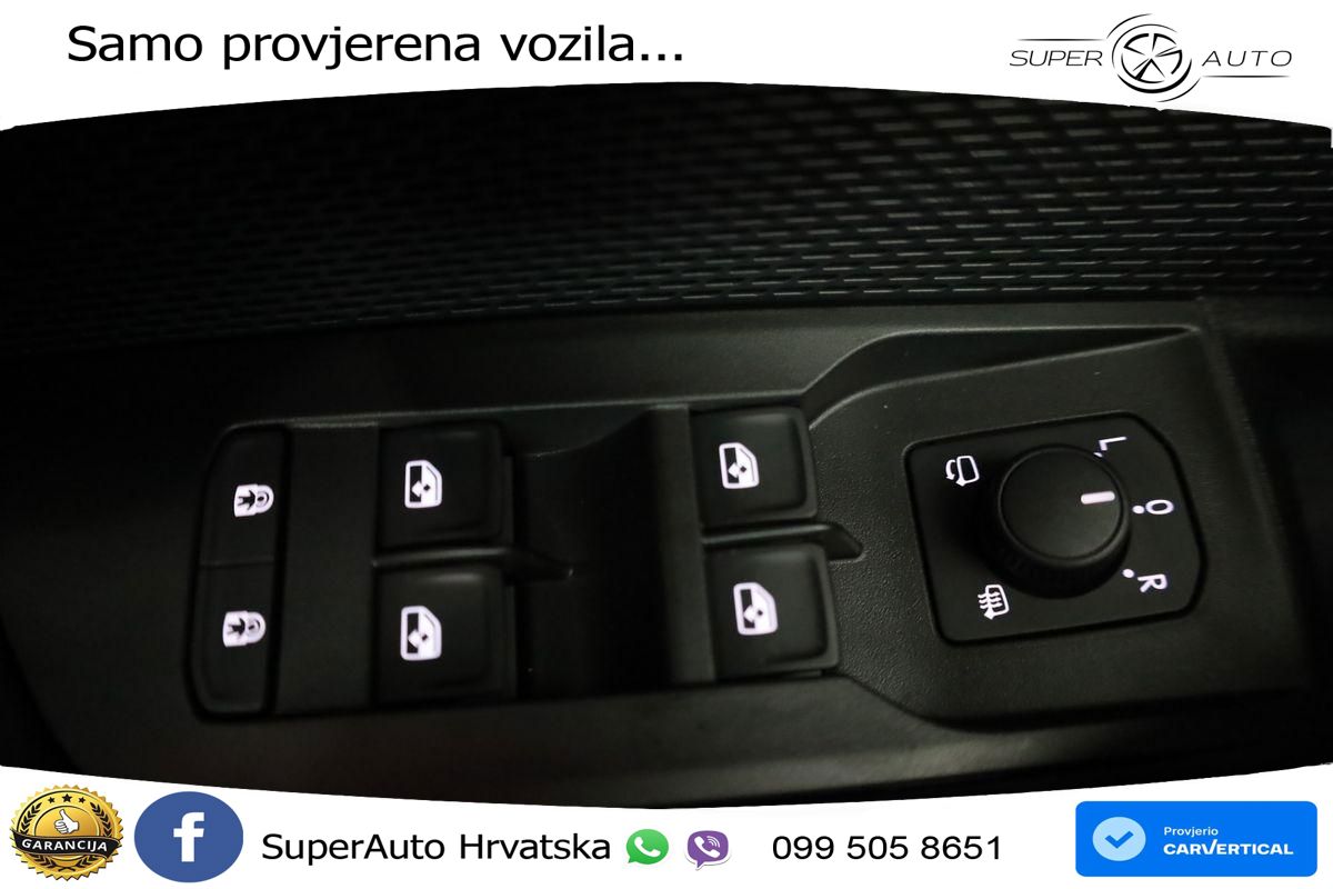 Škoda Octavia Combi RS 2.0 TSI (265 KS) DSG LED+GR SJED+ACC