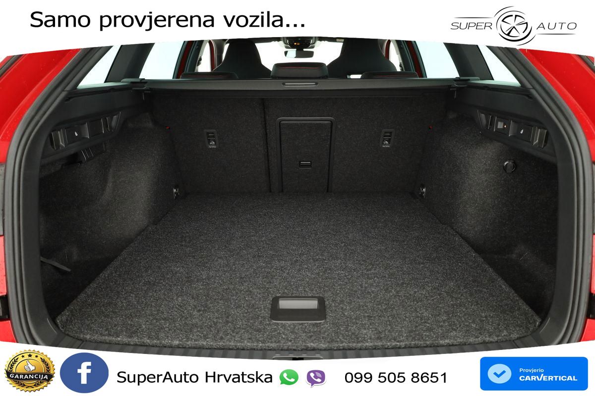 Škoda Octavia Combi RS 2.0 TSI (265 KS) DSG LED+GR SJED+ACC