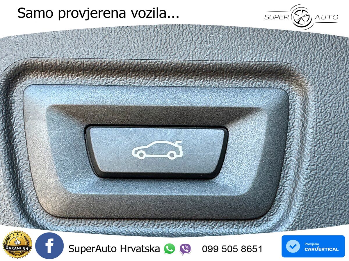 BMW 520i Touring (208 KS) Steptronic