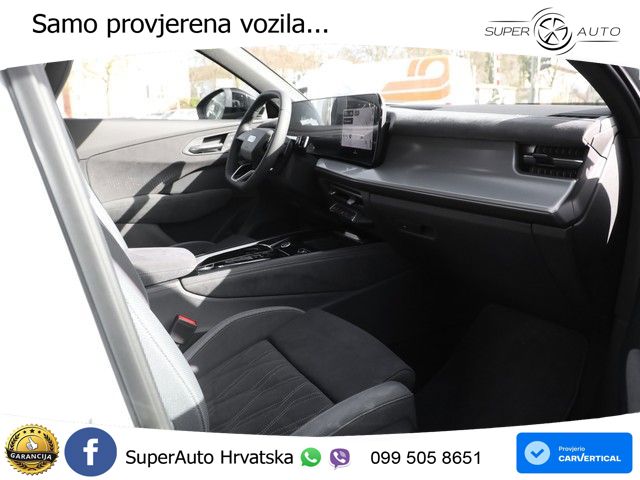 Audi Q3 1.5 TFSIe (272 KS) S tronic 2x S line LED+GR SJED+ACC