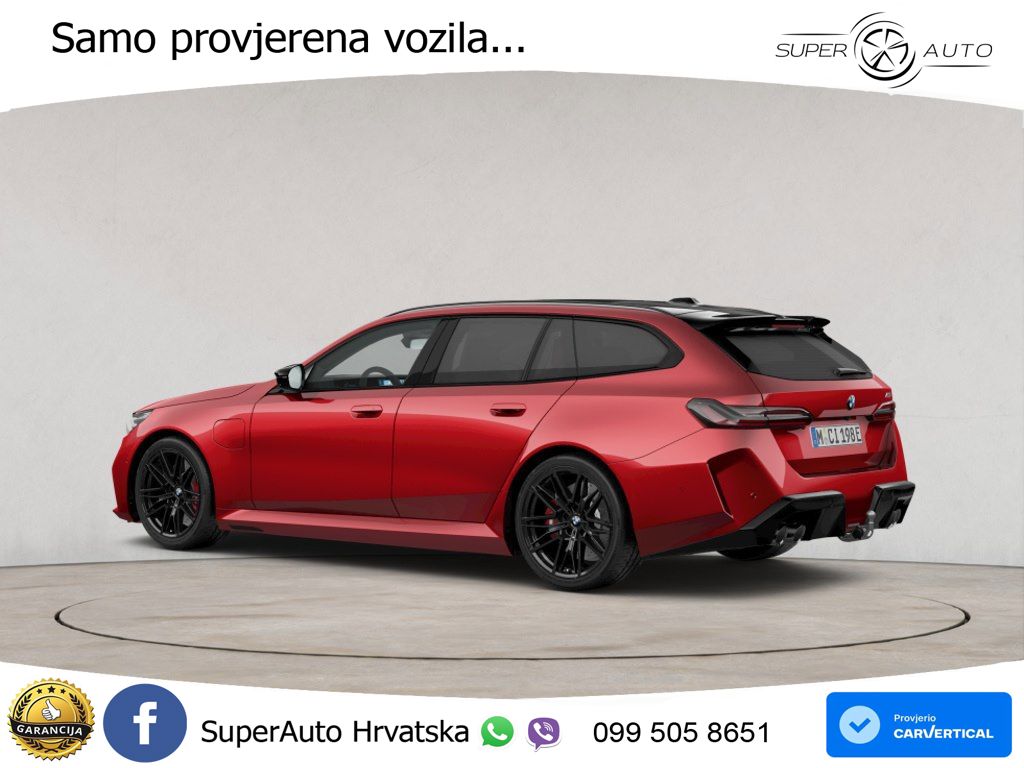 BMW M5 Touring 4.4 V8 (727 KS) xDrive Steptronic ACC+HEAD+4xGR SJED+360+PANO