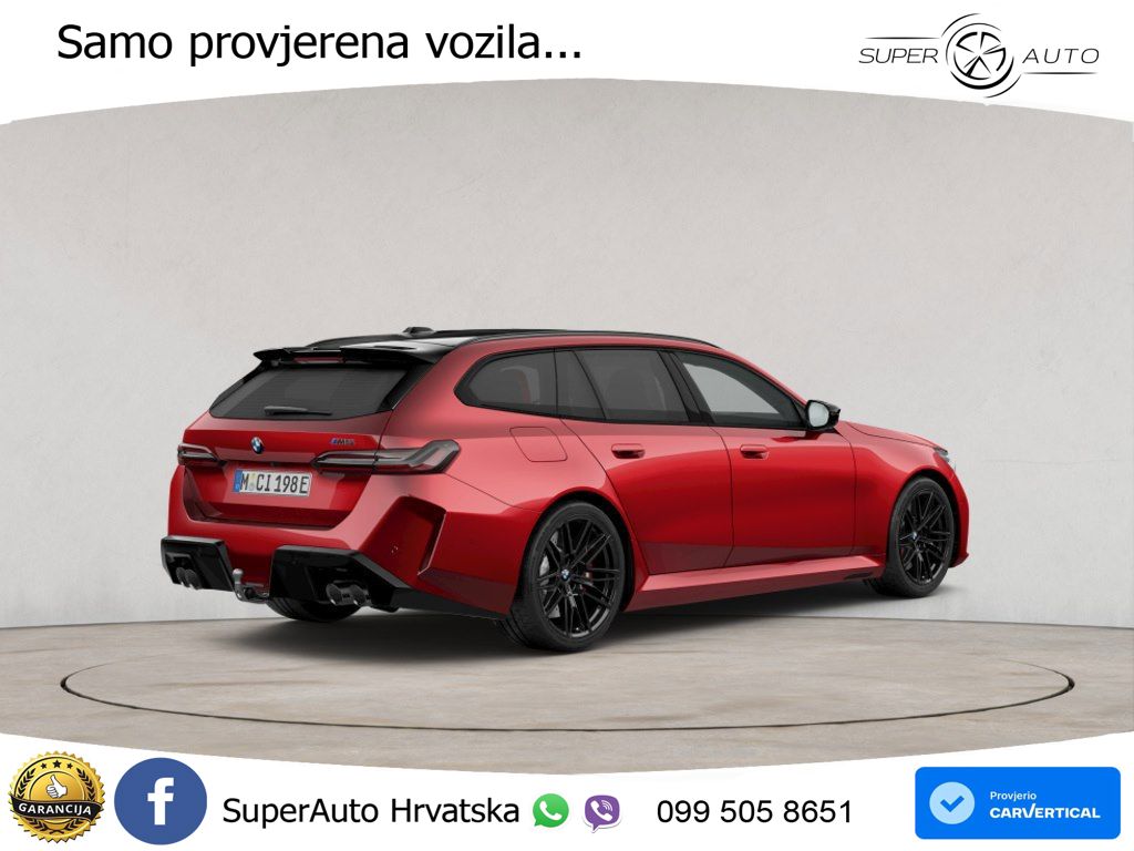 BMW M5 Touring 4.4 V8 (727 KS) xDrive Steptronic ACC+HEAD+4xGR SJED+360+PANO