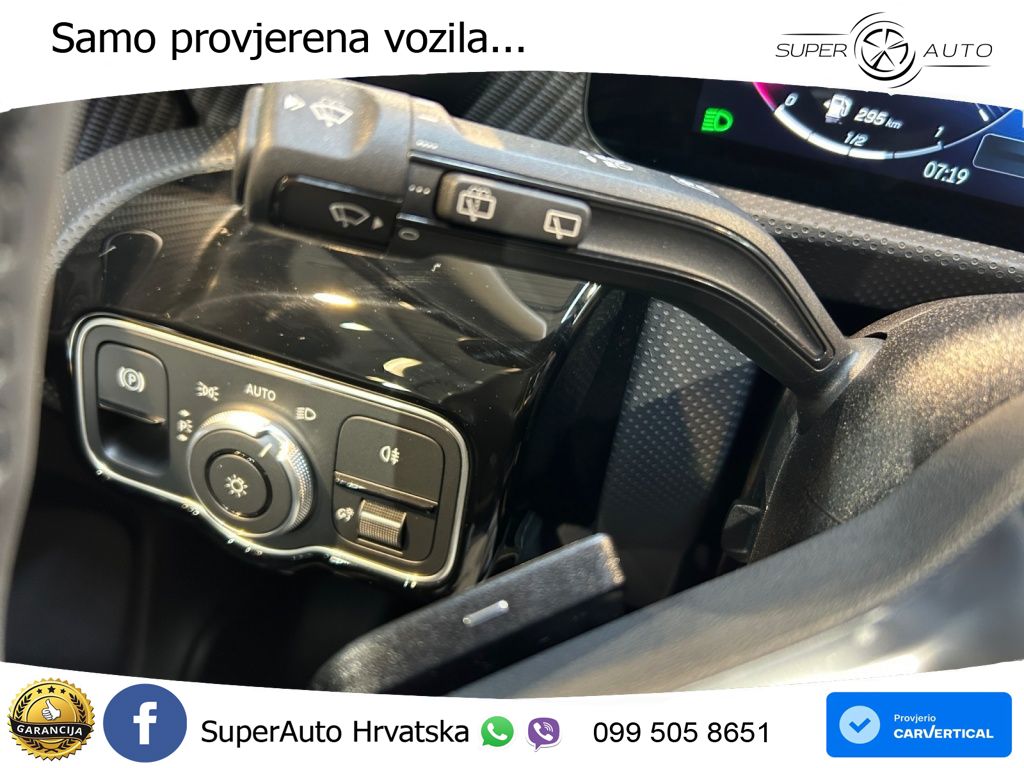 Mercedes-Benz A 180 7G-DCT