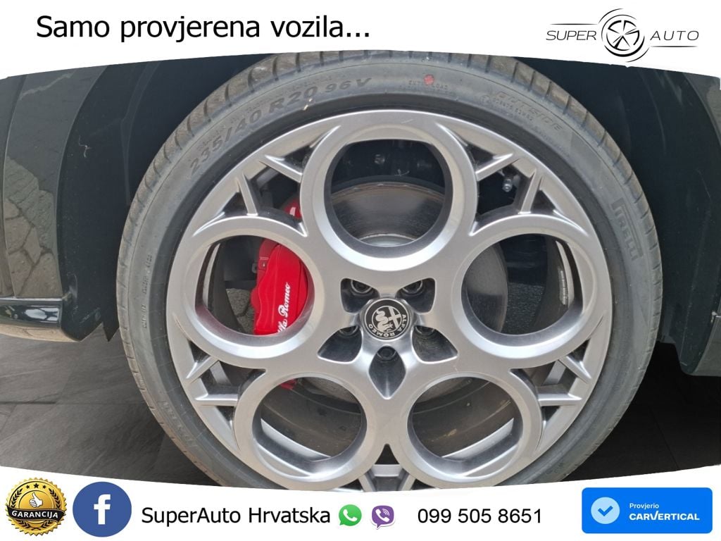 Alfa Romeo Tonale 1.3 T MultiAir (280 KS) Plug-in Hybrid eQ4 Automatic LED+GR SJED+ACC