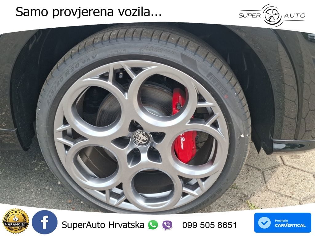 Alfa Romeo Tonale 1.3 T MultiAir (280 KS) Plug-in Hybrid eQ4 Automatic LED+GR SJED+ACC